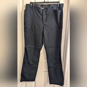 16 Riders by Lee Black Pants